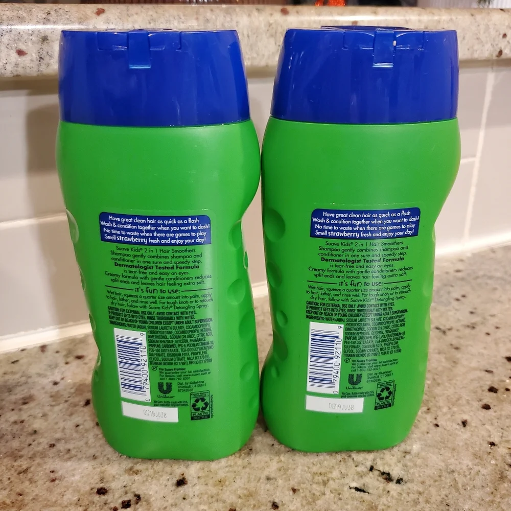 2 Suave Kids Strawberry Blast‎ 2 in 1 Smoothing Shampoo and Conditioner 12 oz